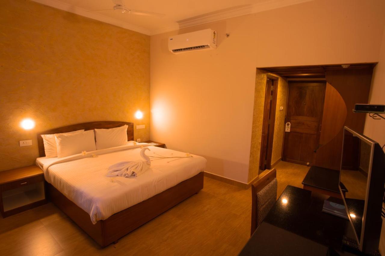 Quality Airport Hotels Nedumbassery Exterior foto