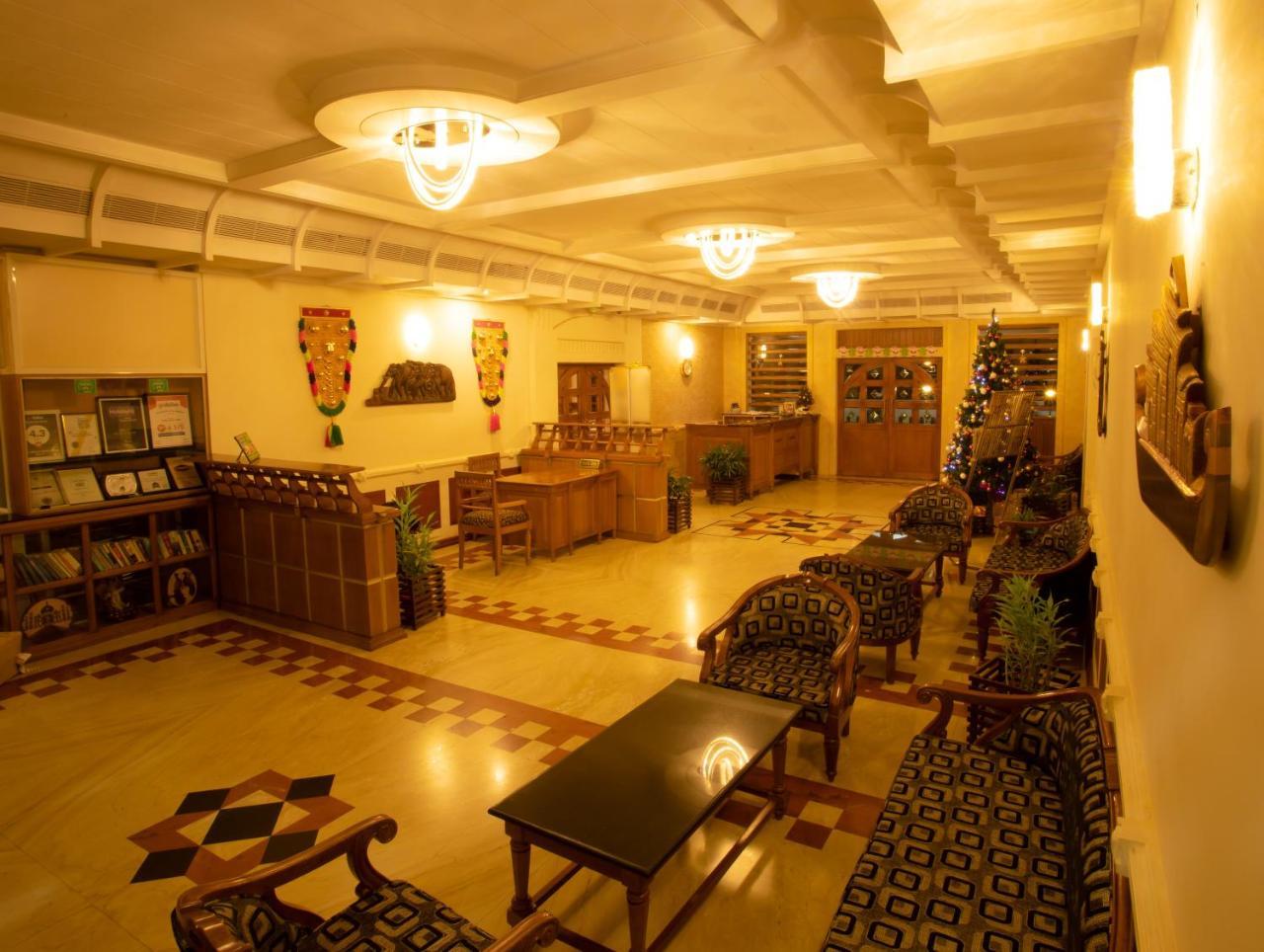 Quality Airport Hotels Nedumbassery Exterior foto