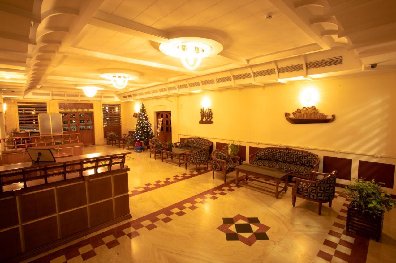 Quality Airport Hotels Nedumbassery Exterior foto