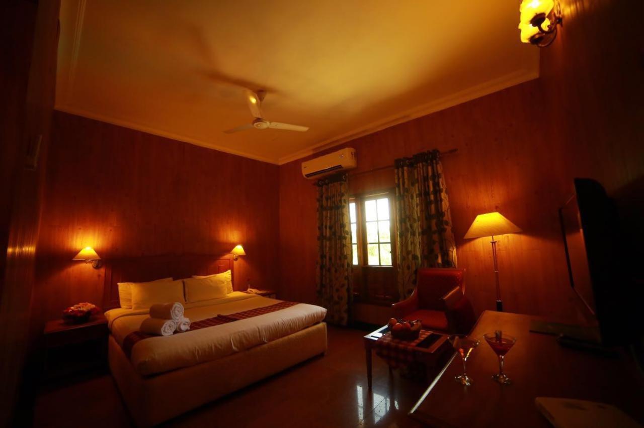Quality Airport Hotels Nedumbassery Exterior foto