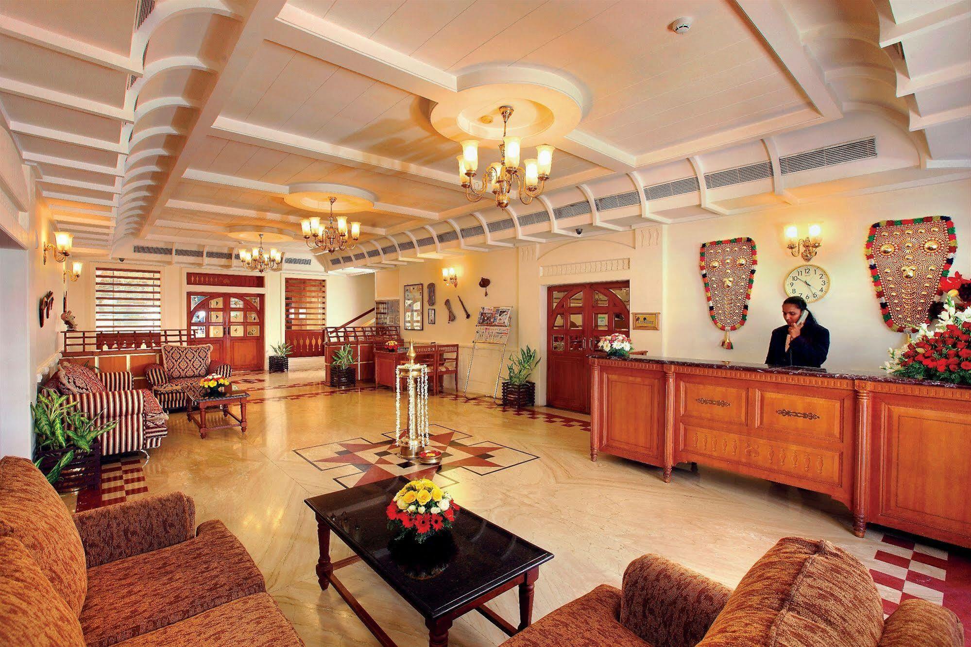 Quality Airport Hotels Nedumbassery Exterior foto